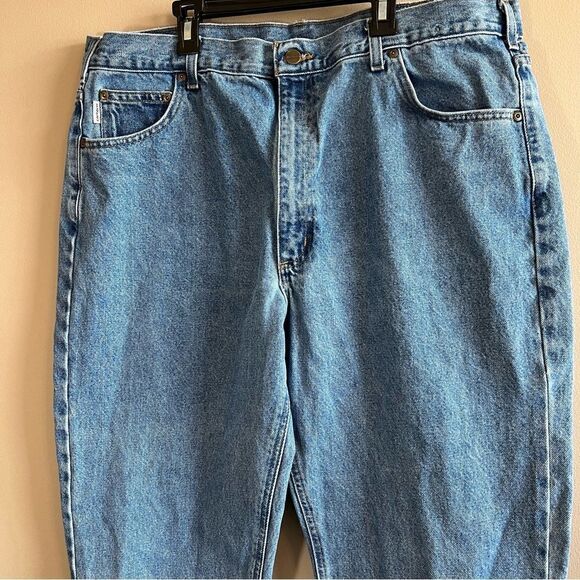 ✨ Carhartt Men’s Traditional Fit Jeans 42x32 - Picture 2 of 9